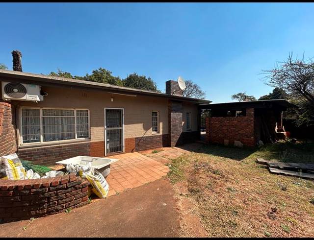 4 BEDROOM PROPERTY TO RENT IN LYTTELTON